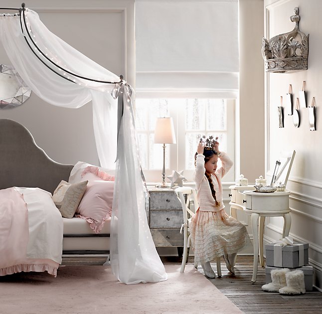 Rh on sale canopy bed